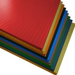 White Plastic Corrugated Board 4x4'